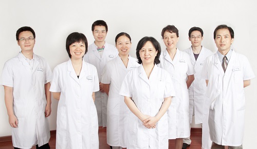 眼外傷及眼底病2科醫(yī)師團(tuán)隊